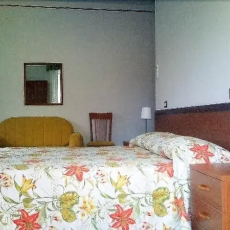 Serena Otel 2*