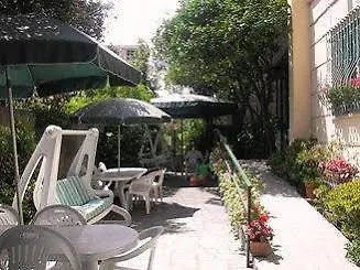 Serena 2* Varazze