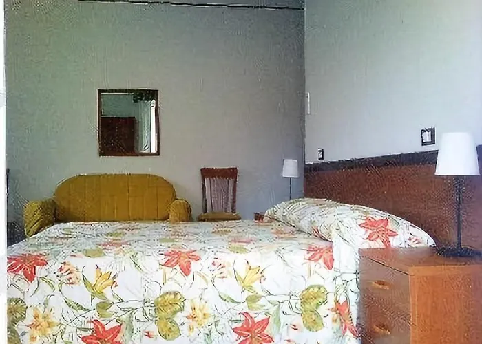 Serena Hotel 2*